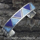 Armreif  mit hellblauen, blauen Dreiecksmustern