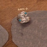 Wunderschner Ring mit zwei hbschen Trkis Steinen