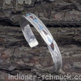 Armreif  mit hellblauen, braunen Dreiecksmustern